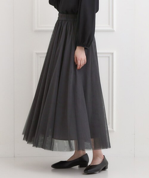 SHOO・LA・RUE（シューラルー）の「【洗濯機可】セレモニーからデイリーまで ふんわり軽やか チュールギャザースカート（スカート・レディース・ライトベージュ/ブラック/グレー系その他・00）」の9枚目の写真