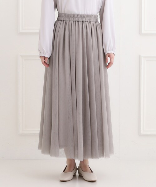 SHOO・LA・RUE（シューラルー）の「【洗濯機可】セレモニーからデイリーまで ふんわり軽やか チュールギャザースカート（スカート・レディース・ライトベージュ/ブラック/グレー系その他・00）」の16枚目の写真