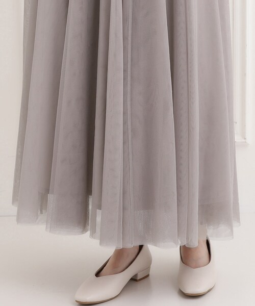 SHOO・LA・RUE（シューラルー）の「【洗濯機可】セレモニーからデイリーまで ふんわり軽やか チュールギャザースカート（スカート・レディース・ライトベージュ/ブラック/グレー系その他・00）」の21枚目の写真