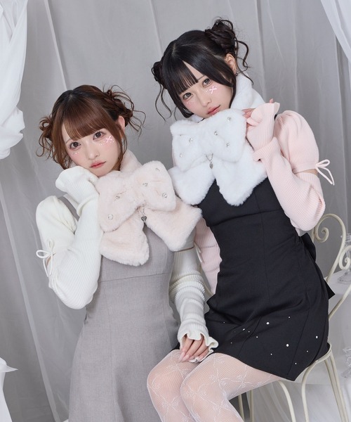 Honey Cinnamon（ハニーシナモン）の「ロゴチャーム付きビジューリボン