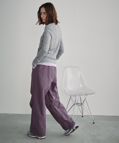Auntie Rosa Holiday(アンティローザホリデー)の「ナイロンボリュームパンツ(その他パンツ・レディース・グレー/ブラック/ネイビー/パープル・FREE)」の7枚目の写真