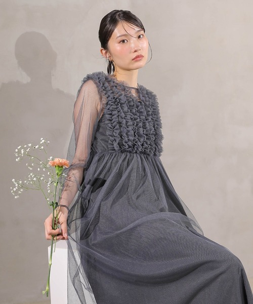 Kana（カナ）の「チュール ロング フリル Aライン ワンピース ドレス ２点セット パーティー 結婚式 お呼ばれ オケージョン（ドレス・レディース・ベージュ/チャコールグレー/バーガンディー・M）」の8枚目の写真