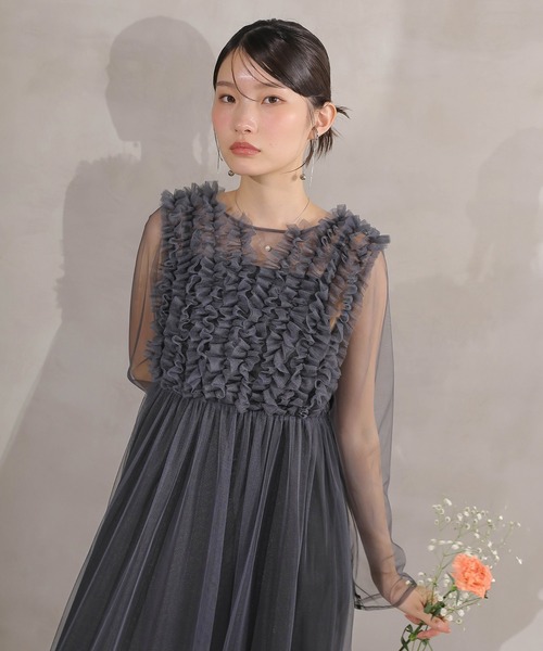 Kana（カナ）の「チュール ロング フリル Aライン ワンピース ドレス ２点セット パーティー 結婚式 お呼ばれ オケージョン（ドレス・レディース・ベージュ/チャコールグレー/バーガンディー・M）」の10枚目の写真