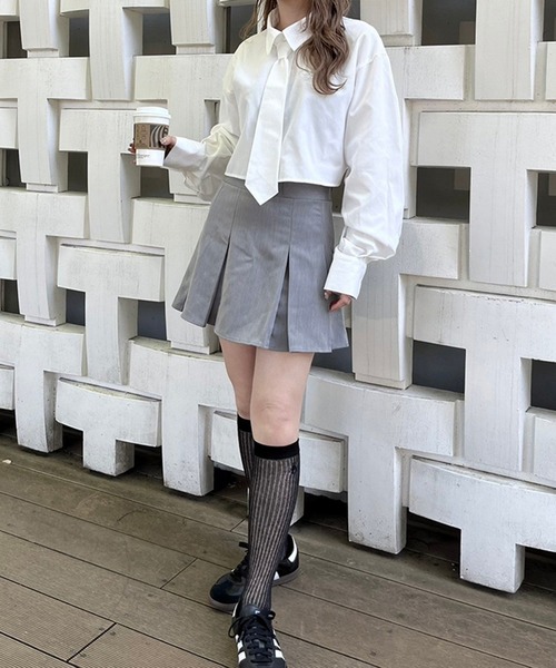 Flugge（フラッジー）の「プリーツミニスカート（スカート・レディース・グレー/ブラック・FREE）」の2枚目の写真