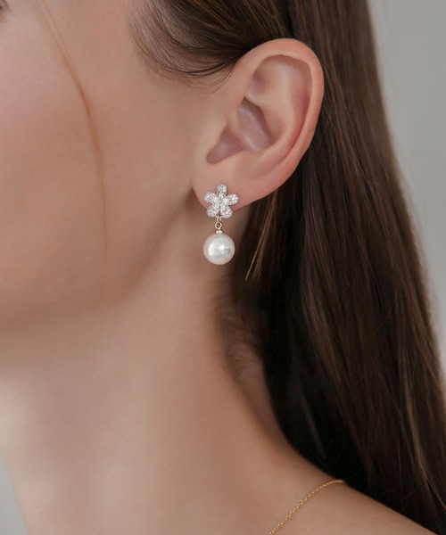 セール】【LEJA】フラワービジューパールピアス結婚式 パーティー 成人