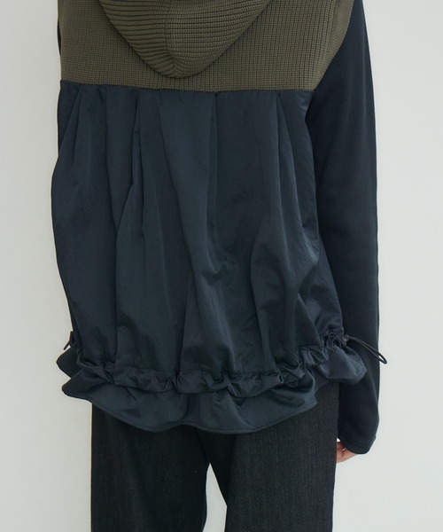 KATHARINE ROSS(キャサリンロス)の「【PILLINI/ピリーニ】ケーブルドッキングベスト(ベスト・レディース・ブラック/カーキ・MEDIUM)」の5枚目の写真