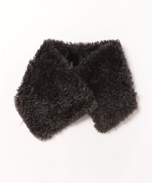 HELEN MOORE（ヘレンムーア）の「【HELEN MOORE/ヘレンムーア】アシンメトリーフェイクファースカーフ / マフラー（ストール/ショール・レディース・チャコールグレー・フリー）」の6枚目の写真