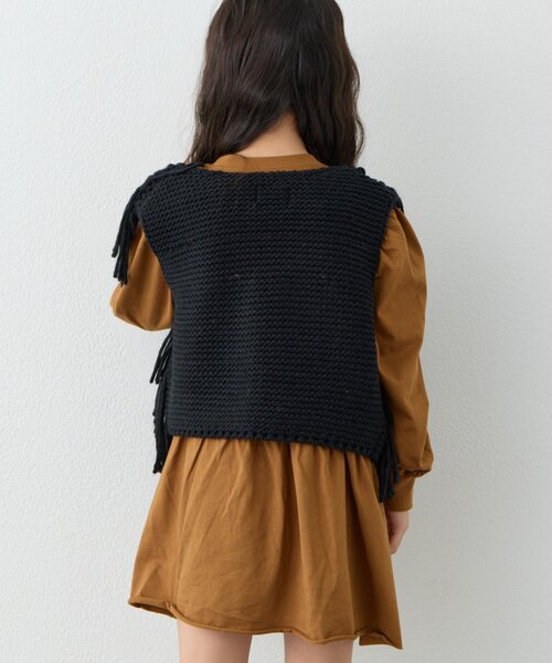 CIAOPANIC TYPY（チャオパニックティピー）の「【KIDS】【ジュニアサイズあり】洗える手編みタッチフリンジニットベスト（ベスト・キッズ・ブラック/ベージュ/キャメル・XX-LARGE/X-LARGE/LARGE/MEDIUM）」の8枚目の写真