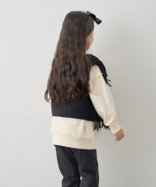 CIAOPANIC TYPY（チャオパニックティピー）の「【KIDS】【ジュニアサイズあり】洗える手編みタッチフリンジニットベスト（ベスト・キッズ・ブラック/ベージュ/キャメル・XX-LARGE/X-LARGE/LARGE/MEDIUM）」の11枚目の写真