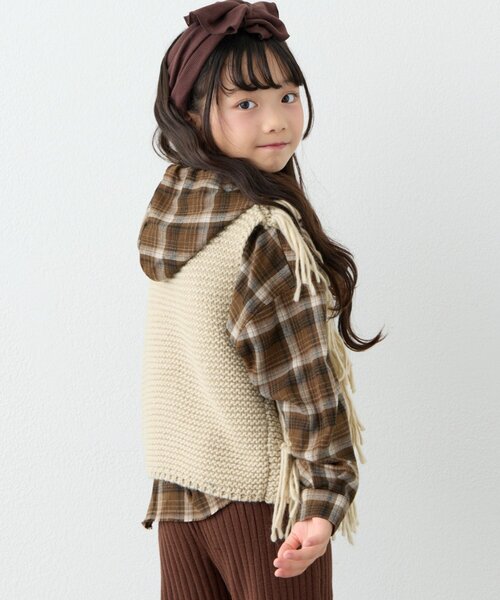 CIAOPANIC TYPY（チャオパニックティピー）の「【KIDS】【ジュニアサイズあり】洗える手編みタッチフリンジニットベスト（ベスト・キッズ・ブラック/ベージュ/キャメル・XX-LARGE/X-LARGE/LARGE/MEDIUM）」の20枚目の写真