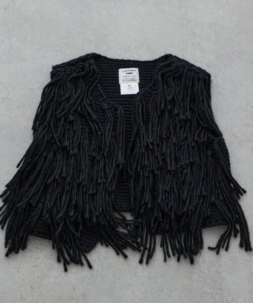 CIAOPANIC TYPY（チャオパニックティピー）の「【KIDS】【ジュニアサイズあり】洗える手編みタッチフリンジニットベスト（ベスト・キッズ・ブラック/ベージュ/キャメル・XX-LARGE/X-LARGE/LARGE/MEDIUM）」の21枚目の写真
