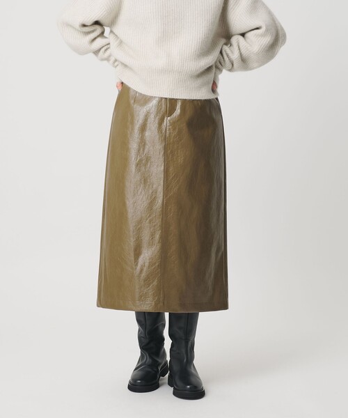 BEAUTY&YOUTH UNITED ARROWS（ビューティーアンドユースユナイテッドアローズ）の「レザーライク Aラインスカート（スカート・レディース・ワイン/オリーブ・M/S）」の2枚目の写真