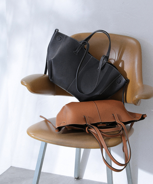 La TOTALITE(ラトータリテ)の「《追加》ANDREA CARDONE/アンドレア カルドネ マルチWAY レザートートバッグ(トートバッグ・レディース・キャメル・FREE)」の8枚目の写真