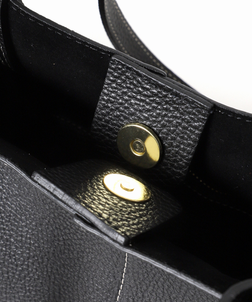 La TOTALITE(ラトータリテ)の「《追加》ANDREA CARDONE/アンドレア カルドネ マルチWAY レザートートバッグ(トートバッグ・レディース・キャメル・FREE)」の17枚目の写真