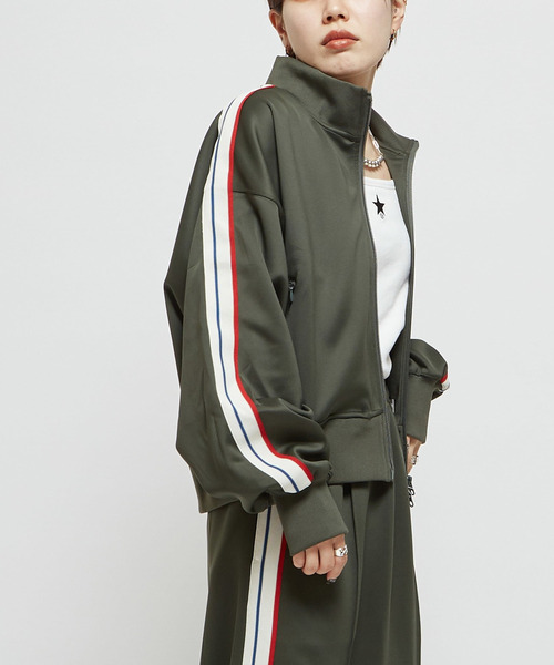 新品同様CONVERS TOKYO サイドライントラックジャケットショート SIDE LINE SHORT TRACK JACKET(WOMEN'S)（ジャージ）｜CONVERSE TOKYO