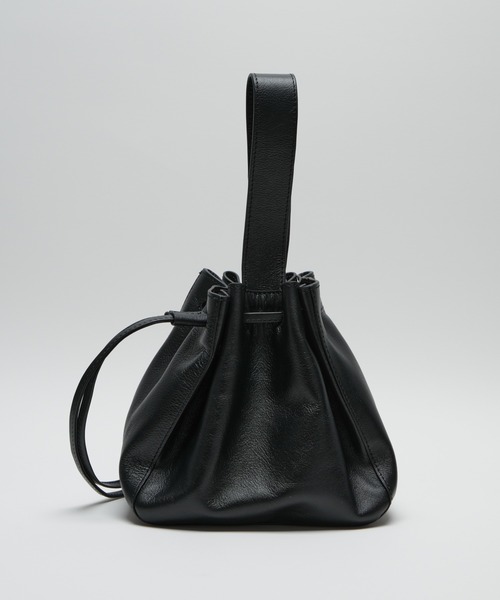 ONE.(ワンドット)の「【ONE. /ワンドット】/ One-handle leather handbag / 撥水レザー(ハンドバッグ・レディース・ブラック・FREE)」の7枚目の写真