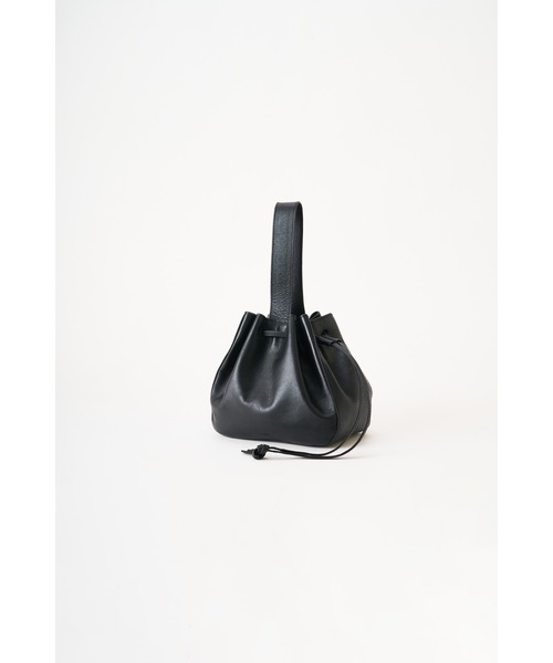ONE.(ワンドット)の「【ONE. /ワンドット】/ One-handle leather handbag / 撥水レザー(ハンドバッグ・レディース・ブラック・FREE)」の11枚目の写真
