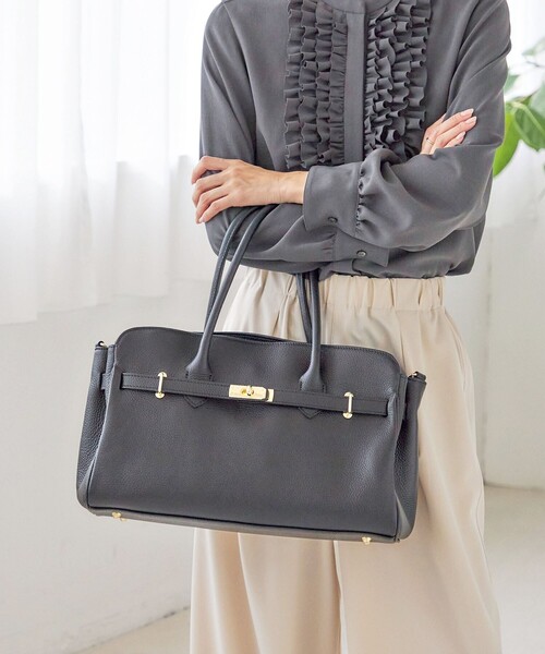 MILOS(ミロス)の「【SHIPS別注】MILOS: 金具付き ベルト トート M(トートバッグ・レディース・ブラック/ナチュラル・ONE SIZE)」の14枚目の写真