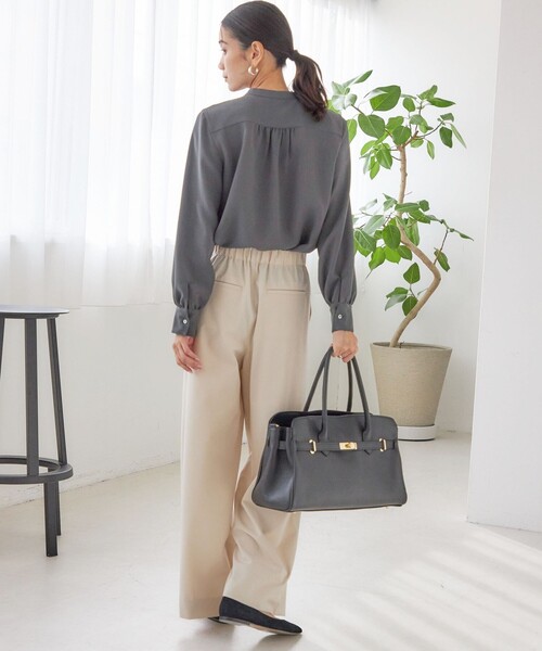 MILOS(ミロス)の「【SHIPS別注】MILOS: 金具付き ベルト トート M(トートバッグ・レディース・ブラック/ナチュラル・ONE SIZE)」の20枚目の写真