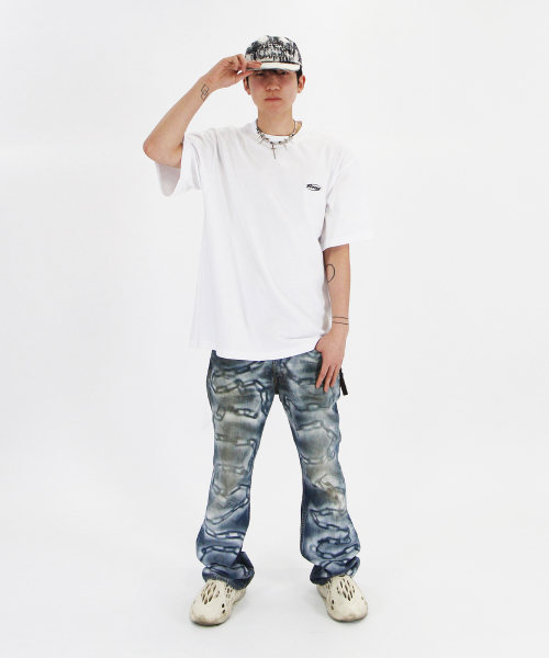 CRIGUN(クリガン)の「CRG Racing セミオーバーフィット半袖Tシャツ WHITE(Tシャツ/カットソー・レディース・ホワイト・MEDIUM/LARGE/X-LARGE/XX-LARGE/SMALL)」の2枚目の写真