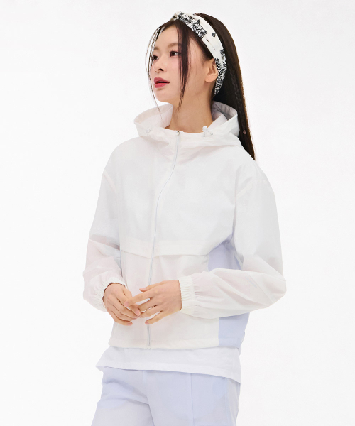CHASECULT(チェイスカルト)の「レディースストレッチフードジップアップ-パープル(ナイロンジャケット・レディース・バイオレット・90/85)」の2枚目の写真