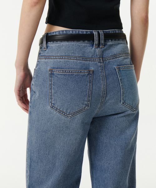 MUSINSA STANDARD WOMAN（ムシンサスタンダードウーマン）の「ウィメンズリニアストレートデニムパンツ[ミディアムインディゴ]（デニムパンツ・レディース・その他・30/24/25/26/27/28/29）」の6枚目の写真