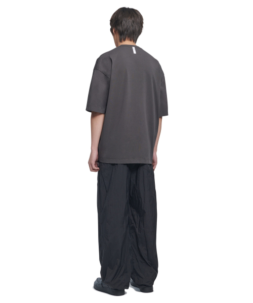 NOMANUAL(NOMANUAL)の「RAW VISION T-SHIRT - CHARCOAL(Tシャツ/カットソー・レディース・その他・MEDIUM/LARGE/X-LARGE/SMALL)」の4枚目の写真