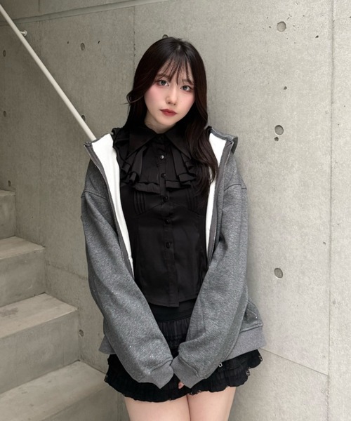 Lae（レイ）の「キラキラジップフーディー（パーカー・レディース・グレー・SMALL/MEDIUM）」の2枚目の写真