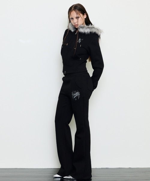 セール】EV FUR CROP HOOD ZIPUP（パーカー）｜LUVISTRUE（ラヴイズ