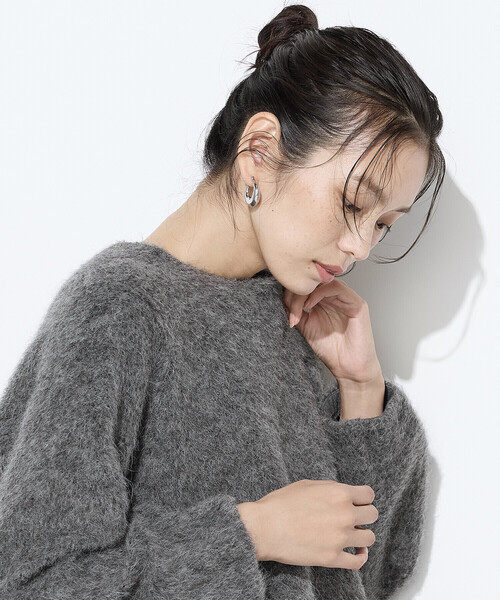 K.T KIYOKO TAKASE(キヨコタカセ)の「アルパカ混 ラグランスリーブプルオーバー(Tシャツ/カットソー・レディース・ライトグレー/チャコール/ピンク/サックスブルー・7号/9号)」の15枚目の写真