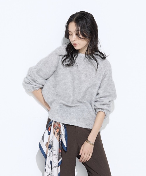 K.T KIYOKO TAKASE(キヨコタカセ)の「アルパカ混 ラグランスリーブプルオーバー(Tシャツ/カットソー・レディース・ライトグレー/チャコール/ピンク/サックスブルー・7号/9号)」の1枚目の写真