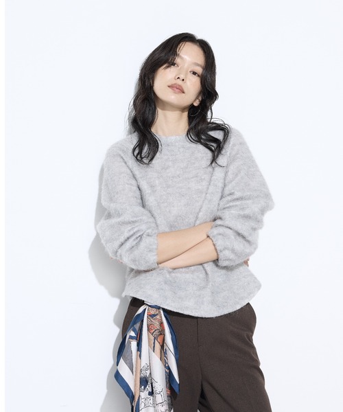 K.T KIYOKO TAKASE(キヨコタカセ)の「アルパカ混 ラグランスリーブプルオーバー(Tシャツ/カットソー・レディース・ライトグレー/チャコール/ピンク/サックスブルー・7号/9号)」の7枚目の写真