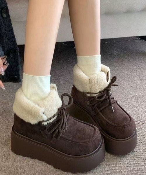 Miniministore(ミニミニストア)の「厚底ムートンブーツもこもこショートブーツ(ブーツ・レディース・ダークブラウン/キャメル・24.5cm/25.0cm/23.0cm/23.5cm/24.0cm)」の11枚目の写真