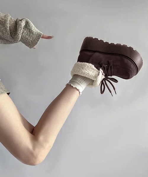 Miniministore(ミニミニストア)の「厚底ムートンブーツもこもこショートブーツ(ブーツ・レディース・ダークブラウン/キャメル・24.5cm/25.0cm/23.0cm/23.5cm/24.0cm)」の12枚目の写真