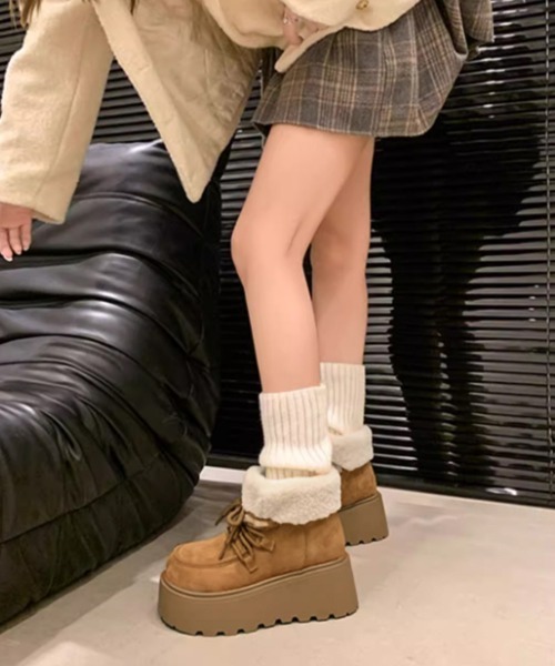 Miniministore(ミニミニストア)の「厚底ムートンブーツもこもこショートブーツ(ブーツ・レディース・ダークブラウン/キャメル・24.5cm/25.0cm/23.0cm/23.5cm/24.0cm)」の15枚目の写真