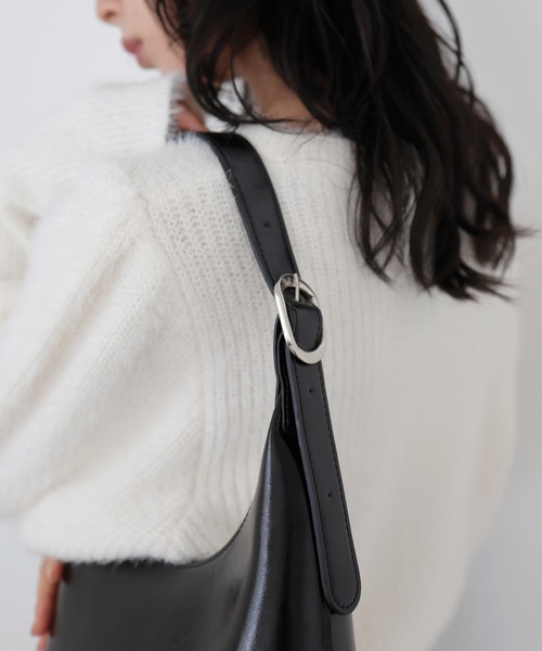 LIAN（リアン）の「ラウンドミニホーボーバッグ（ショルダーバッグ・レディース・ブラウン/アイボリー/ブラック・FREE）」の9枚目の写真
