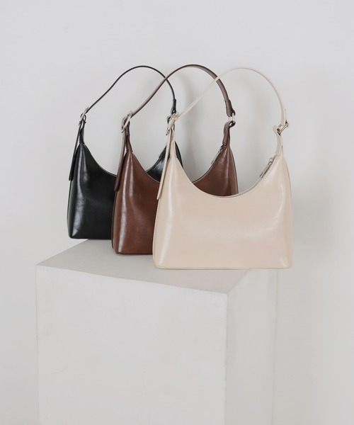 LIAN（リアン）の「ラウンドミニホーボーバッグ（ショルダーバッグ・レディース・ブラウン/アイボリー/ブラック・FREE）」の22枚目の写真