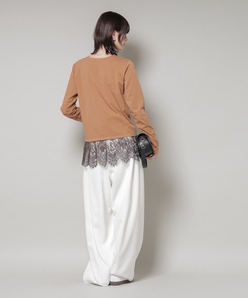 NANO universe（ナノユニバース）の「裾レースドッキングロングTシャツ（Tシャツ/カットソー・レディース・ブラック/ホワイト/ブラウン・FREE）」の11枚目の写真