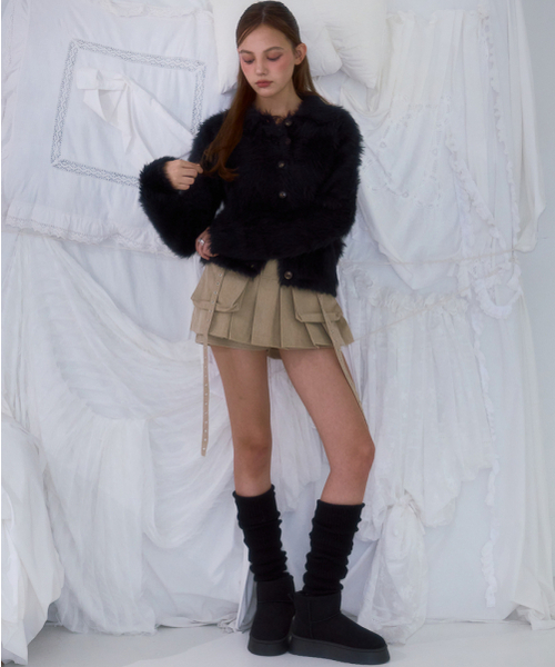 ROSEFRANTZ（ロゼフランツ）の「Fur Collar Button Cardigan [Black]（カーディガン/ボレロ・レディース・ブラック・FREE）」の5枚目の写真