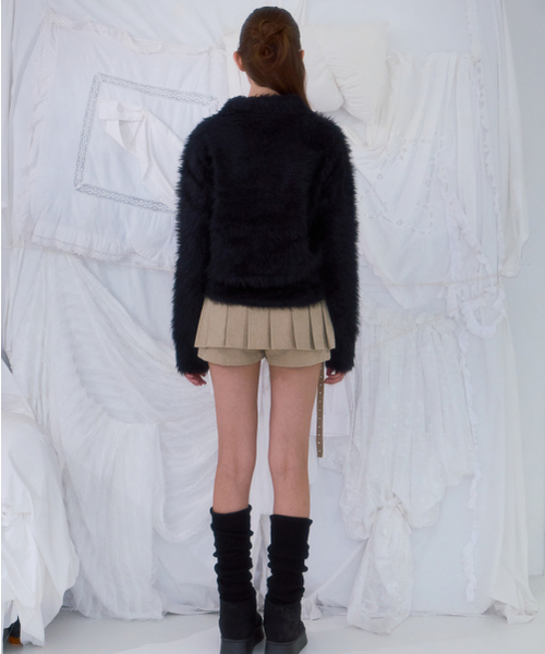 ROSEFRANTZ（ロゼフランツ）の「Fur Collar Button Cardigan [Black]（カーディガン/ボレロ・レディース・ブラック・FREE）」の7枚目の写真