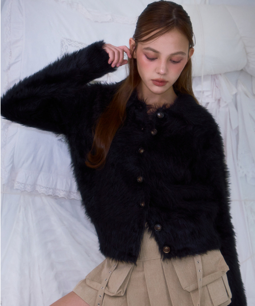 ROSEFRANTZ（ロゼフランツ）の「Fur Collar Button Cardigan [Black]（カーディガン/ボレロ・レディース・ブラック・FREE）」の9枚目の写真