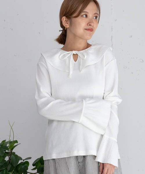 POU DOU DOU(プードゥドゥ)の「3wayラッフルカラートップス(Tシャツ/カットソー・レディース・ブラック/オフホワイト/ライトグレー・M)」の4枚目の写真