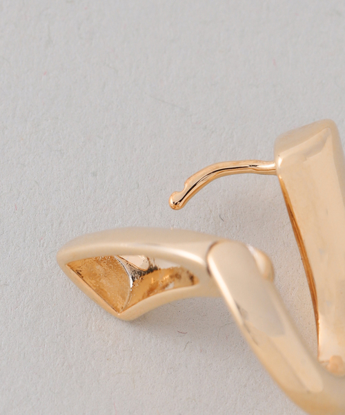 Noble（ノーブル）の「PETIT MOMENTS/プティモーメント Pear Hoops（ピアス（両耳用）・レディース・ゴールド/シルバー・FREE）」の10枚目の写真