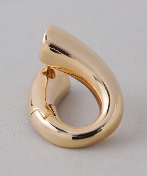 Noble（ノーブル）の「PETIT MOMENTS/プティモーメント Pear Hoops（ピアス（両耳用）・レディース・ゴールド/シルバー・FREE）」の11枚目の写真