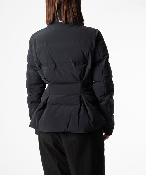 HERNO(ヘルノ)の「HERNO NEW IMPACT DOWN JACKET ヘルノ ニューインパクト ダウンジャケット(ダウンジャケット/コート・レディース・ネイビー/ブラック・40/44/42)」の5枚目の写真