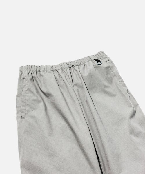 VASTIC(バスティック)の「リップストップジョガーパンツ_グレー(スウェットパンツ・メンズ・その他・MEDIUM/LARGE)」の5枚目の写真