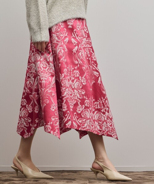 GRACE CONTINENTAL（グレースコンチネンタル）の「オーナメントジャガードハンカチヘムスカート（スカート・レディース・ラベンダー/ピンク/ブラック・36/38）」の16枚目の写真