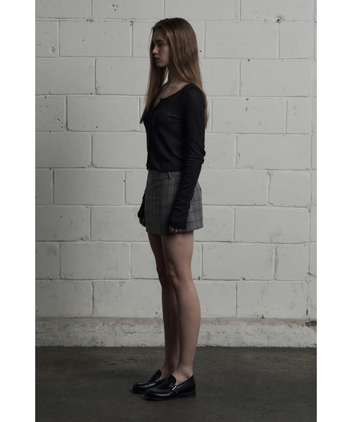 SYNERJYN(シナジン)の「CLASSIC CHECK MINI SKIRT GRAY(スカート・レディース・その他・SMALL/MEDIUM)」の4枚目の写真
