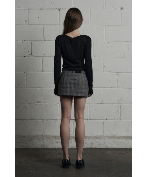 SYNERJYN(シナジン)の「CLASSIC CHECK MINI SKIRT GRAY(スカート・レディース・その他・SMALL/MEDIUM)」の5枚目の写真