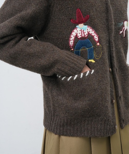 GENERAL IDEA（ジェネラルアイデア）の「【GENERAL IDEA】カウボーイクルーネックカーディガン / COWBOY CREW NECK CARDIGAN（カーディガン/ボレロ・レディース・ブラウン/ライム/ネイビー/チャコール・S/M/L）」の22枚目の写真